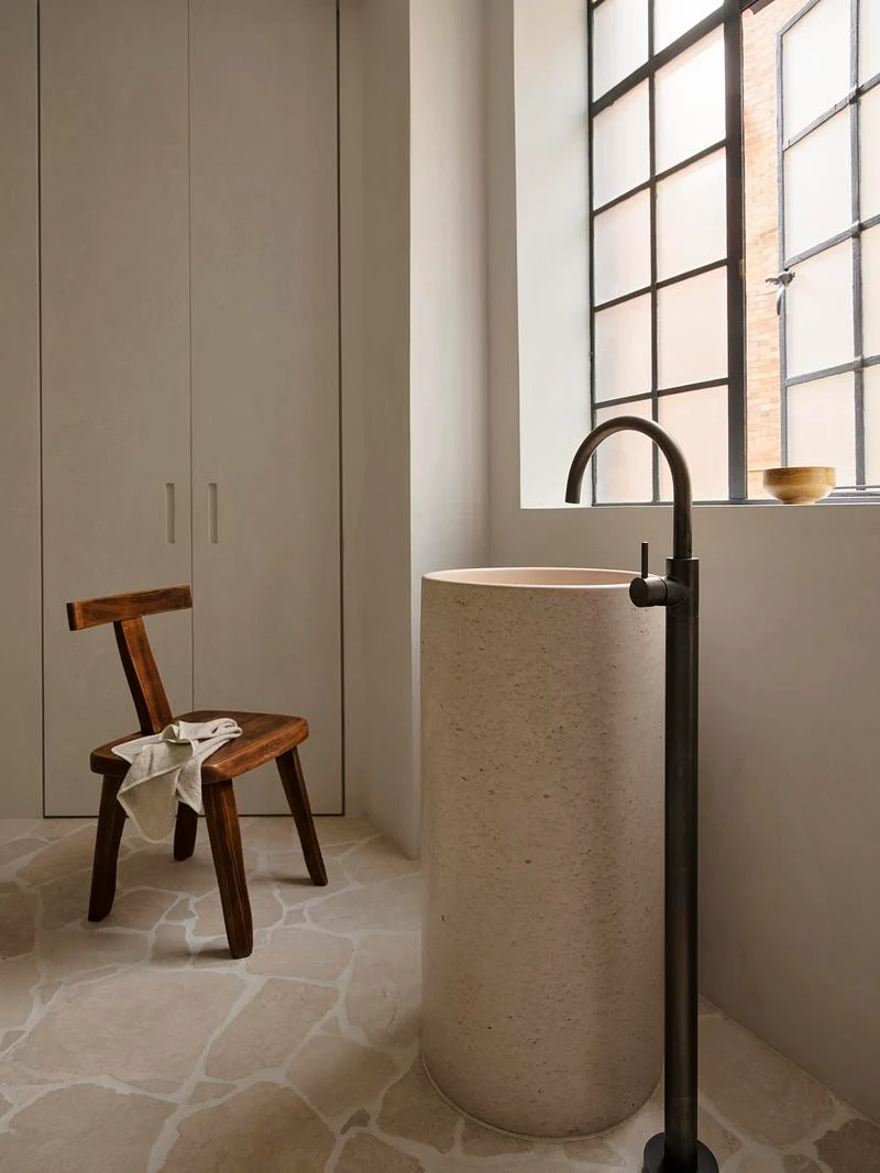 Freestanding basin and retained industrial windows · Anson Smart · via v2com